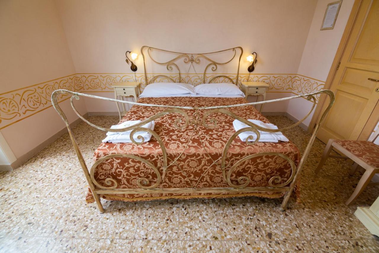 Tenuta Masseria Del Gallo กาลิเมรา ภายนอก รูปภาพ