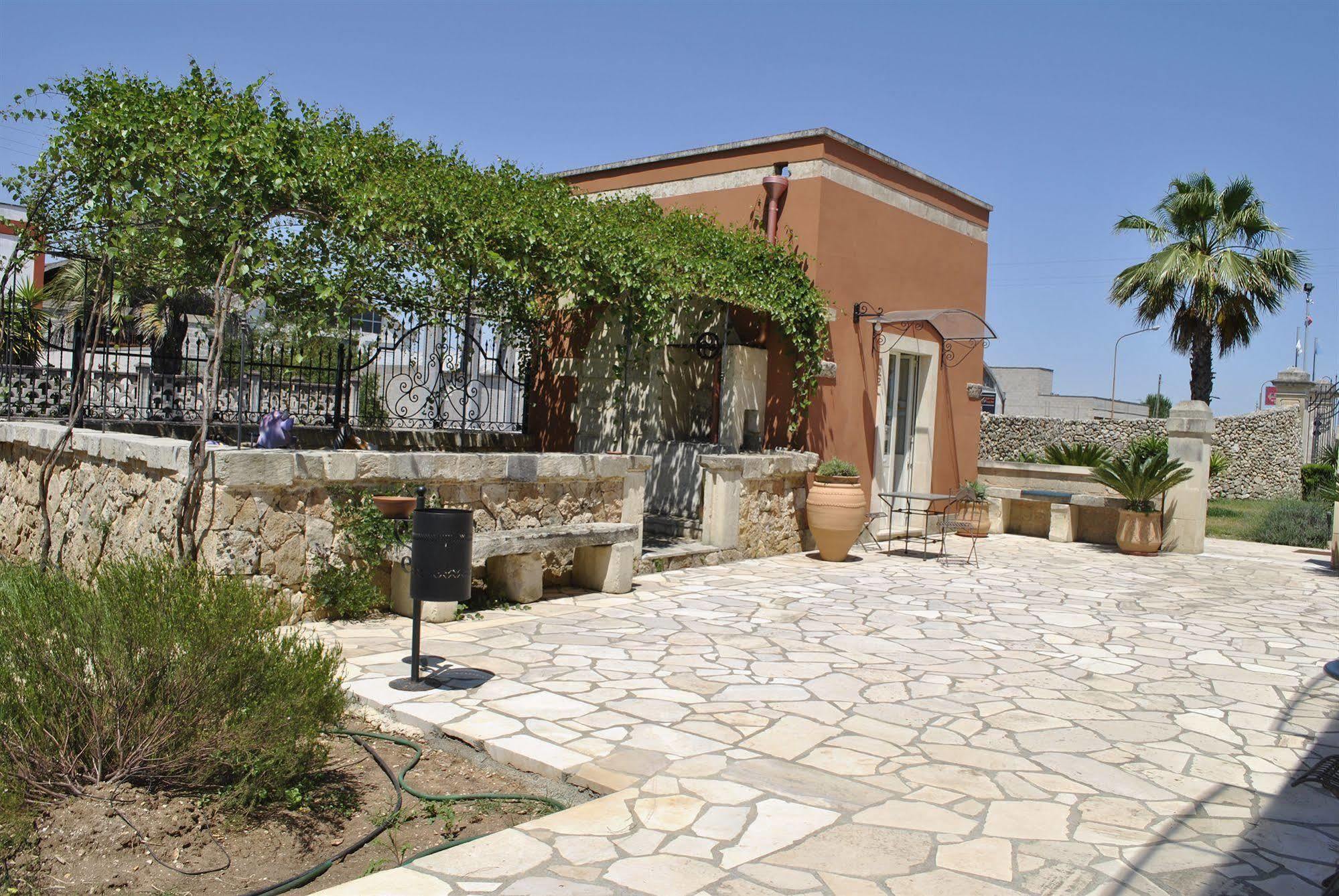 Tenuta Masseria Del Gallo กาลิเมรา ภายนอก รูปภาพ